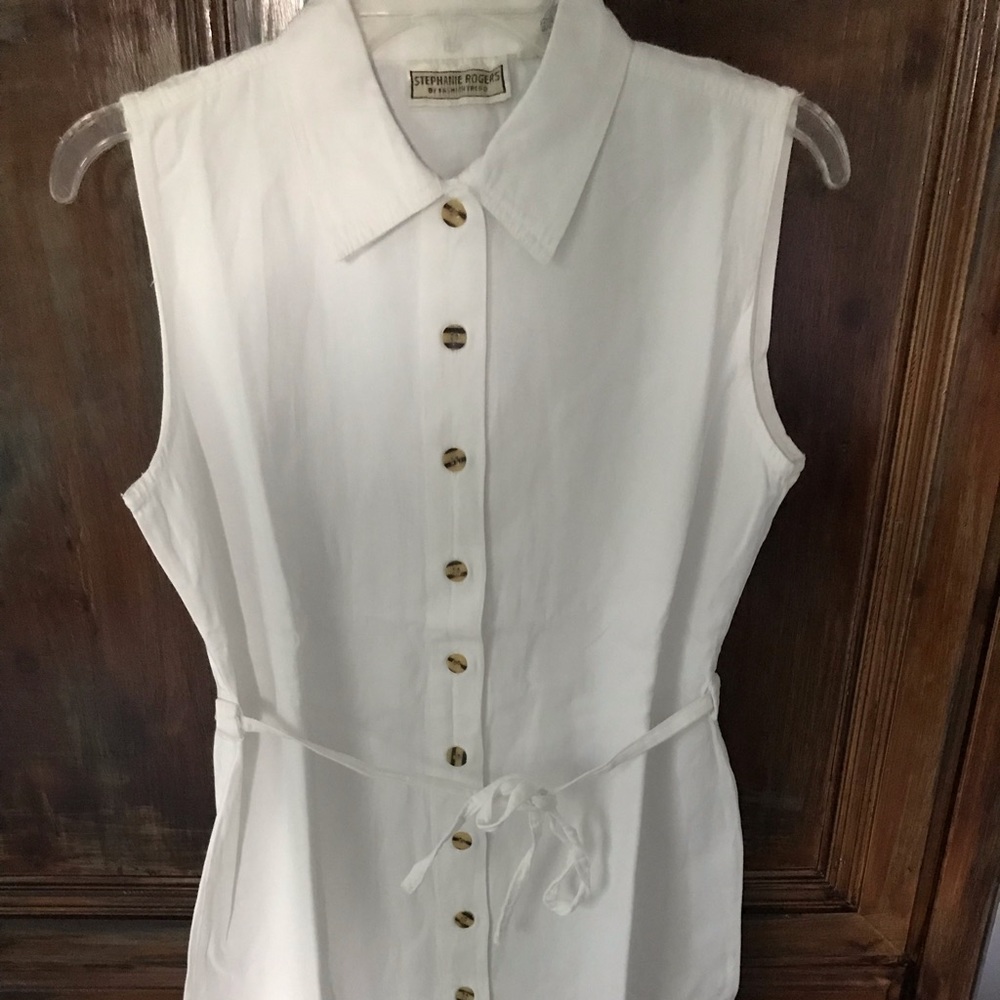 Collared khaki knee length dress with belt